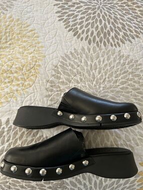 AEROSOLES Black Studded Platform Clog Mules